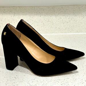 Tommy Hilfiger | Abilene Pump | Black Heels